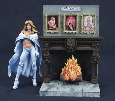 Diamond Select Marvel EMMA FROST figure - SEALED - DAMAGED BOX - Image 1 of 4