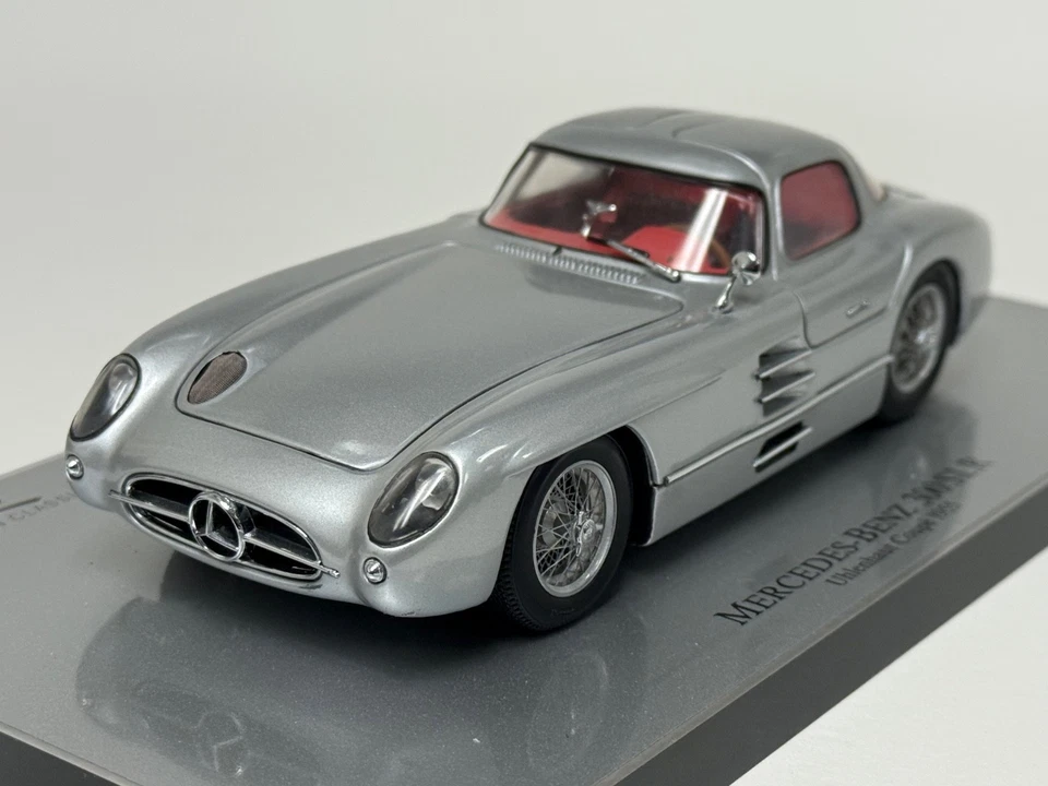 1/24 Minichamps Mercedes Benz SLR 300 Uhlenhaut Coupe 1955 Argento ABG178 - Immagine 1 di 4