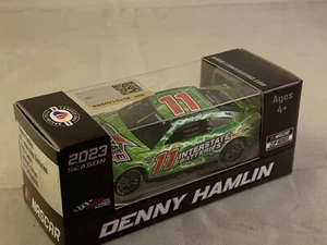 LIONEL RACING TOYOTA CAMRY INTERSTATE BATTERIES 11 DENNY HAMLIN CUP 1/64 - Imagen 1 de 2