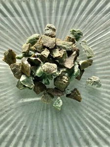 Chrysoprase - Large Under 1" - no powder - 100% Crystal - Heart Chakra Balance - Picture 1 of 4