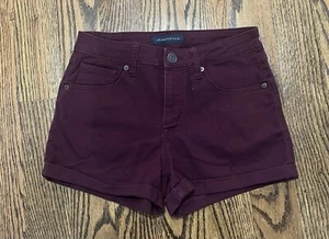 Aeropostale Juniors High Waisted Midi Stretch Burgundy Shorts - Size 6 - Picture 1 of 2
