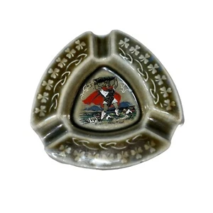 Finn MacCoul Ashtray Triangle Shaped Green Ireland Trinket Cigarette Vintage - Picture 1 of 11