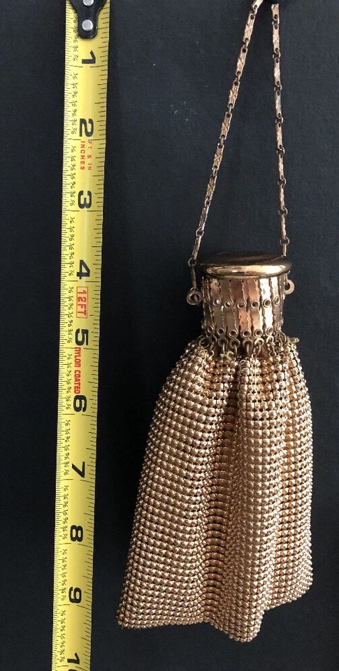 Whiting and Davis Original 1920s Gold Metal Mesh Gate Top ART DECO Bag Purse VTG - Image 1 of 4