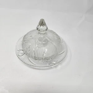 Vintage Jeanette Clear Glass Iris And Herringbone Covered Butter Dish - Picture 1 of 7