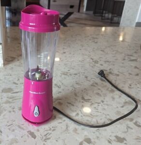 Hamilton Beach Shakes and Smoothies with BPA-Free Personal Blender, 14 oz