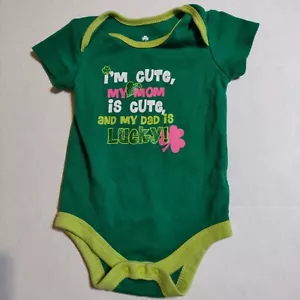 Infant St PATRICKS DAY I'm Cute Mom is Cute papà è fortunato 1 pezzo 3-6 mesi usato in ottime condizioni - Foto 1 di 3