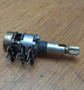 Tascam 244 EQ Pot 100k 10k triple pot VR102 VR103 5283503201 S1604 - Picture 1 of 1