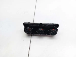 VOLKSWAGEN PASSAT B8 AC AIR CON HEAT CONTROL PANEL 5G0907426AF 2015 - Picture 1 of 17