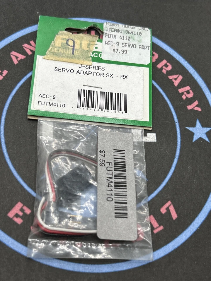 Futaba. FUTM4110. J Series Servo Adapter. SX-RX. AEC-9 - Image 1 of 1