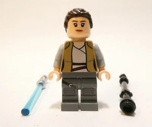 LEGO STAR WARS REY MINIFIGURE EXCLUSIVE + WEAPONS 75200 SW0888 NEW - Picture 1 of 8