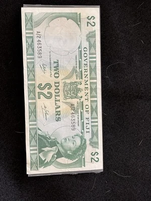 1971 Fiji 2 Dollar Banknote Queen Elizabeth Circulated But In Great Condition  - Image 1 of 2