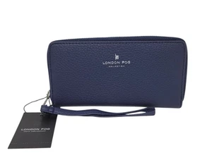 London Fog Collection Finley Single Zip Around Wallet Wristlet Navy NWT $38 - Picture 1 of 8