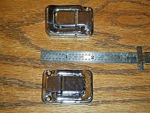 BOX LATCH UNBRANDED APPROX 1-7/8" X 1-1/4" CHROME METAL LOT OF 2 LATCHES - Picture 1 of 3