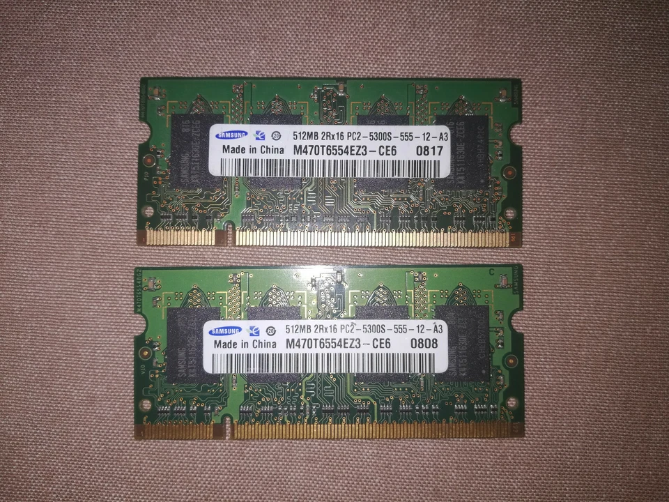 Memorie Samsung 1Gb (2x512Mb) DDR2 So-Dimm 240pin PC2-5300S-555-12-A3 - Immagine 1 di 1