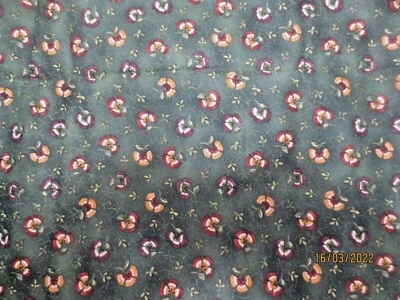 2 yardas 14" x 44 Remember Me - Flores en verde JILL KEMP - Telas de gallo rojo Foto 1 de 3