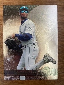 1996 Fleer Metal Universe Ken Griffey Jr Platinum Edition SP #107 HOF Mariners