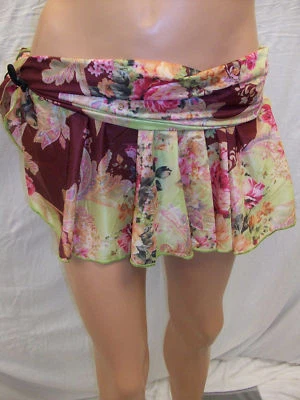 Falda con corbata estampado floral verde Sauvage L 2696L Foto 1 de 4