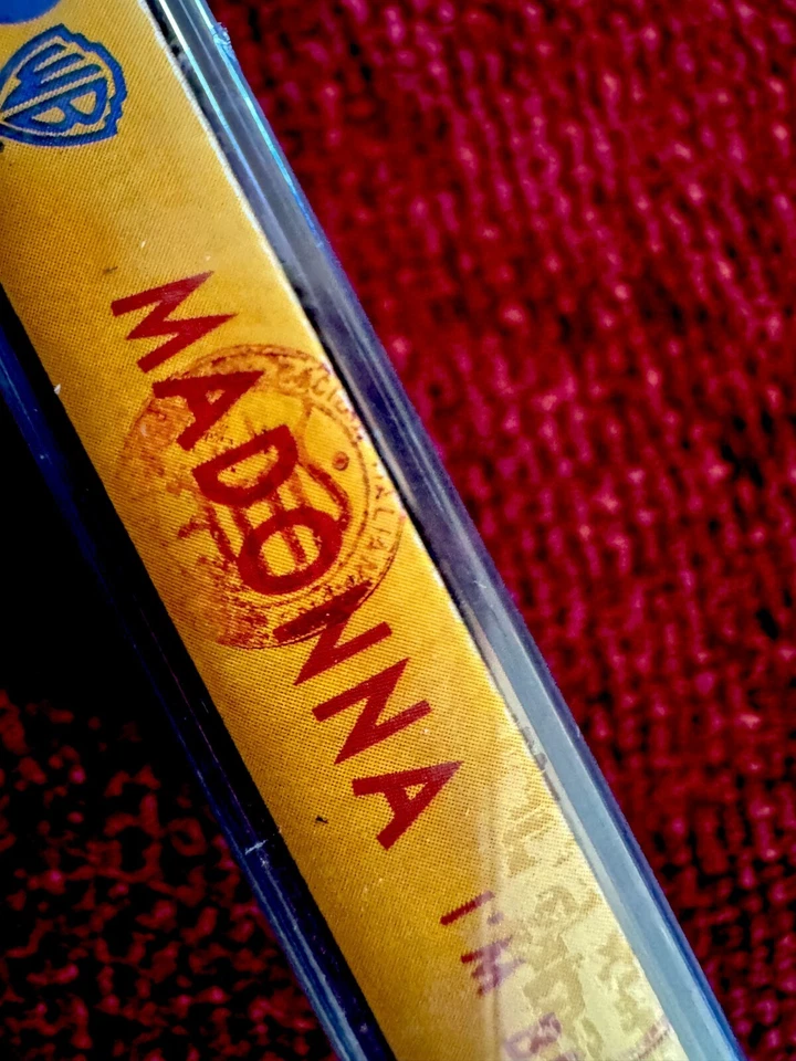 I'm Breathless [Music from and Inspired by the Film Dick Tracy] by Madonna (Cassette, May-1990, Warner Bros.)