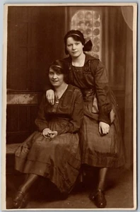 Postcard RPPC c1920s England Studio Photo of Two Ladies Lesbian Interest? - Picture 1 of 2