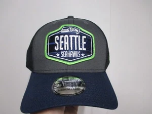 SOMBRERO SEATTLE SEAHAWKS NEW ERA 3930 PARA HOMBRE DRAFT FLEX FIT (MD/LG) NUEVO CON ETIQUETAS AZUL MARINO Y GRIS - Imagen 1 de 4