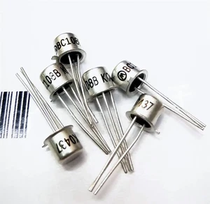 10pcs BC108B BC108 Transistor TO-18 MOTOROLA - Picture 1 of 1