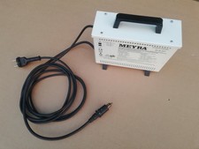 AT-Ladegerät 580 24V Elektromobil/Elektrorollstuhl MEYRA NASS / GEL-Batterie