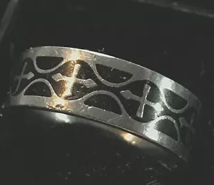 Stainless Steel 8mm Band, Celtic Cross & Black Enamel Size 10.75 - Picture 1 of 6