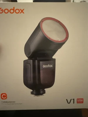 Godox V1 Flash for Canon E-TTL / E-TTL II - Black - Image 1 of 2