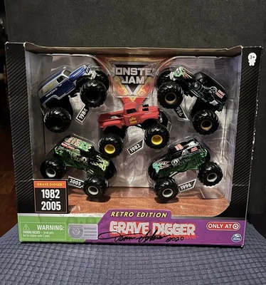 Monster Jam Grave Digger 签名 Dennis Anderson 复古版 5 卡车套装 1: 64 — 第 1/4 张图片