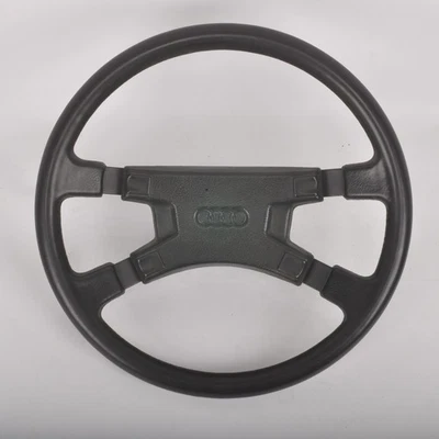Volante Audi Coupe GT QUATTRO 4000 80 B2 OEM Foto 1 de 4