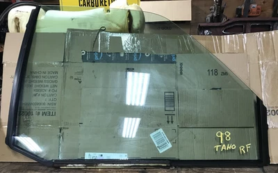 1995-2000 Chevrolet Tahoe RH Door Window Glass Passenger Right W/ Tint OEM - Image 1 of 2