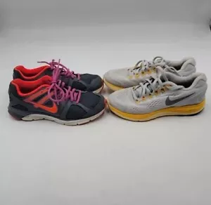 Lotto 2 pezzi sneakers Nike Wo's taglia 6,5 Livestrong giallo grigio - Anodyne DS grigio rosa - Foto 1 di 12