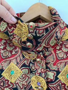 Blusa Retro Estampado Cachemira Cuello Alto Adornada Botones Talla 14 - Modelo Fink - Imagen 1 de 12