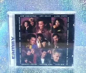 (2-992) "FAMILY VALUES SERIES: OUR CHRISTMAS" CD / PRE-HEARD / VARIOUS ARTISTS - Picture 1 of 11