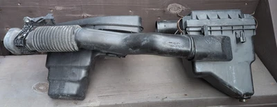 10-18 TOYOTA PRIUS PLUG-IN 1.8L 4CYL AIR CLEANER BOX air tube Foto 1 de 4