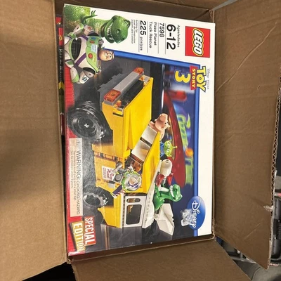 LEGO Toy Story 3 Pizza Planet Truck Rescate #7598 Foto 1 de 4