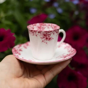Shelley Dainty Pink Pattern Demitasse Teacups & Saucer Bone China England Bridal - Picture 1 of 6