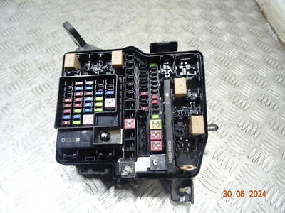 2023 HYUNDAI TUCSON 1.6T-GDI SE MK4 5DRS ESTATE FUSE RELAY BOX *5332 - Image 1 of 4