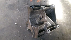 Audi S6 A6 4B 4,2l V8 077260885G Servopumpe Halter ANK AQJ FBD - Picture 1 of 2
