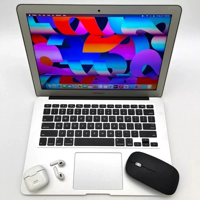 MacBook Air 13 inch Laptop - Intel Core i7 - 8GB RAM - 256GB SSD - BUNDLE - Image 1 of 4