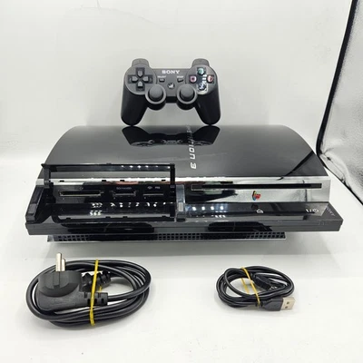 Sony PlayStation 3 Cechc04 - 60GB Console - Retrocompatibile Ps1 Ps2 Ps3 funzion - Immagine 1 di 4