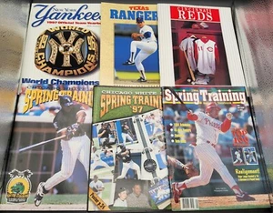 Programs / Yearbooks: Chicago White Sox, Cincinnati Reds, NY Yankees, Rangers - Picture 1 of 9
