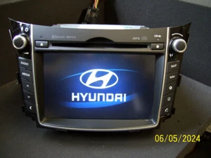 Hyundai i30 Navigation GPS Navi Radio Bluetooth LAN1050EHGD - Bild 1 von 6