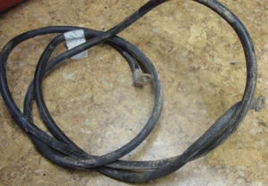 Honda ATC 200 1984 3 ruedas rojo grande cable de tierra eléctrico terminal de cable negro - Imagen 1 de 1