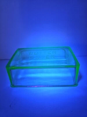 Cubierta de tapa de plato de mantequilla de vidrio de la depresión verde de colección solo SIN BASE brillo de uranio Foto 1 de 4