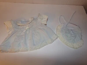 passt XAVIER ROBERTS CABBAGE weiche Skulptur KINDER 30+ Jahre BABY KLEID/MÜTZE VERBLASST - Bild 1 von 2
