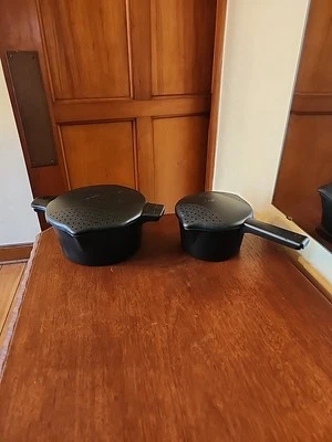 Pampered Chef Micro Cooker Lot Black Microwave Steamer Bowl Strainer 1 and 2 Qt - Image 1 of 4