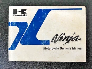 Kawasaki OEM ZX900-A2 Ninja Motorcycle Owner's Manual 99920-1265-02 *Good Used - Picture 1 of 3
