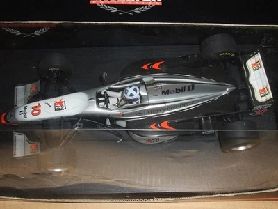 Minichamps McLaren Mercedes MP4-12 Coulthard modellino auto scala 1/18... - Immagine 1 di 4