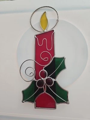 Panel de metal hecho a mano vitral vela navideña acebo atrapasol Navidad 9" Foto 1 de 4